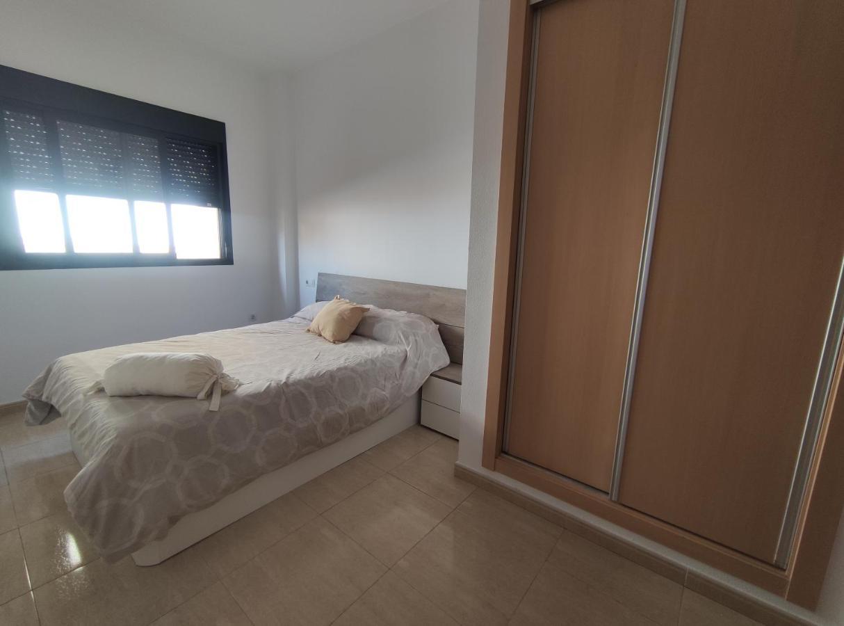 Apartamento Con Patio, Piscina Y Parking Privado Apartman El Campello Kültér fotó